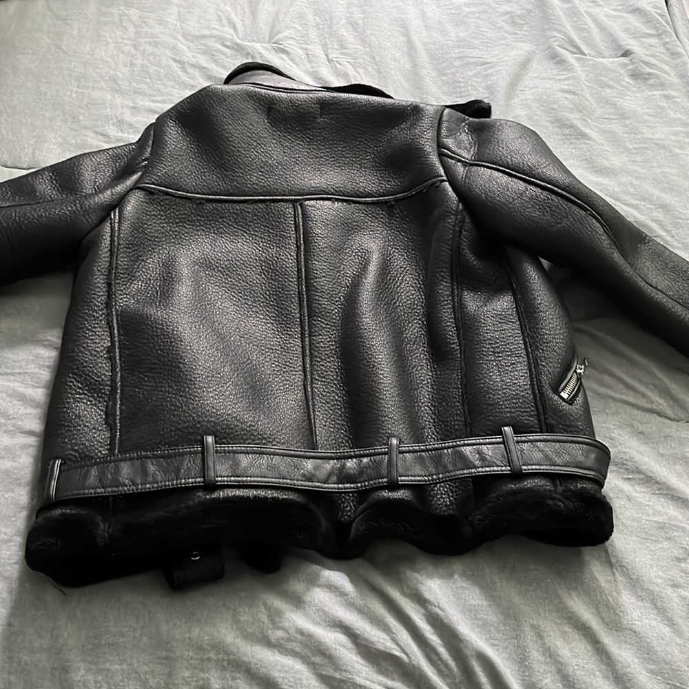 Zara faux leather jacket very good condition size small